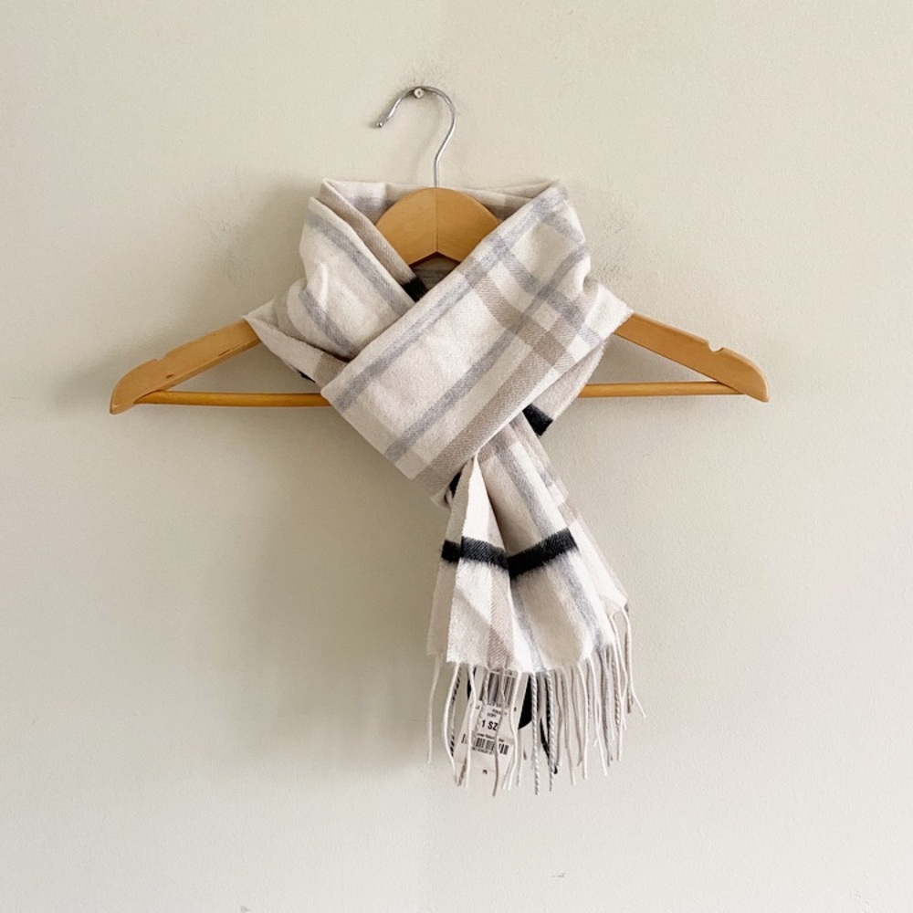 NWT 100% cashmere plaid scarf - Picture 1 of 6